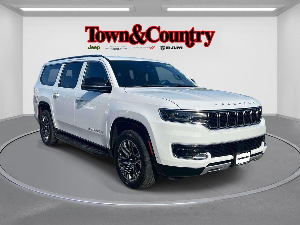 2024 Jeep Wagoneer L Series II 4x4 in Bright White Clearcoat — front three-quarter view