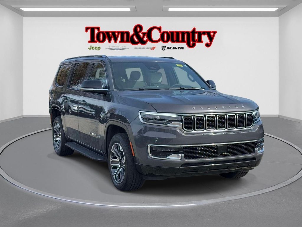 2025 Jeep Wagoneer 4x4 in Baltic Gray Metallic Clearcoat — front three-quarter view